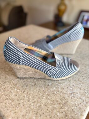 Toms Navy and White Striped Peep-Toe Wedge Espadrille